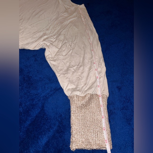 Parasuco | cream/gold knit 3/4 sleeve with slit, cotton blend crew neck - Picture 5 of 9